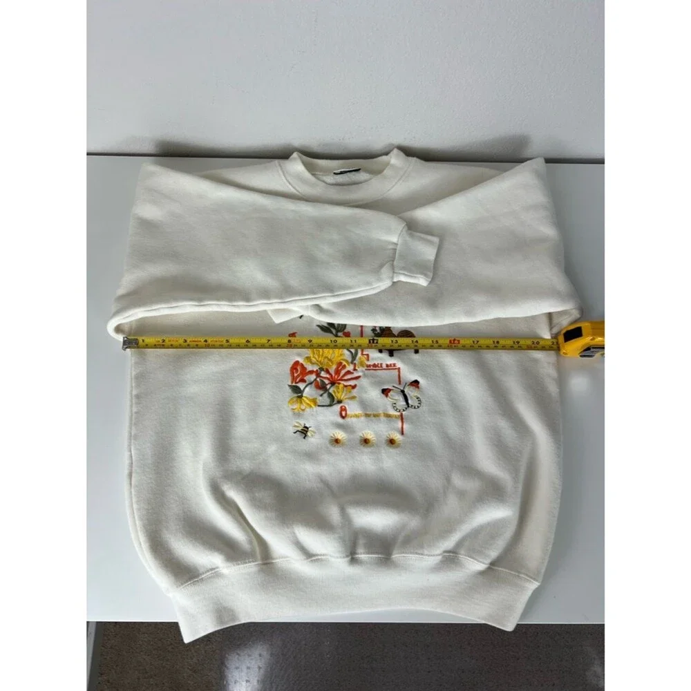 Vtg Acorn Leisure Sweatshirt Made in England Embroidered Cottagecore Cream S/M